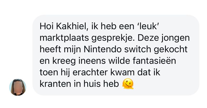 Meisje verkoopt haar Nintendo Switch via Marktplaats aan iemand die ineens allemaal wilde fantasieën krijgt als hij erachter komt dat ze kranten leest (6 screens)