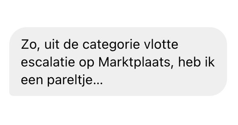 Man met minder communicatieve vaardigheden dan een vaatwastablet heeft interesse in een stuk LEGO op Marktplaats maar vindt de prijs de hoog (3 screens)