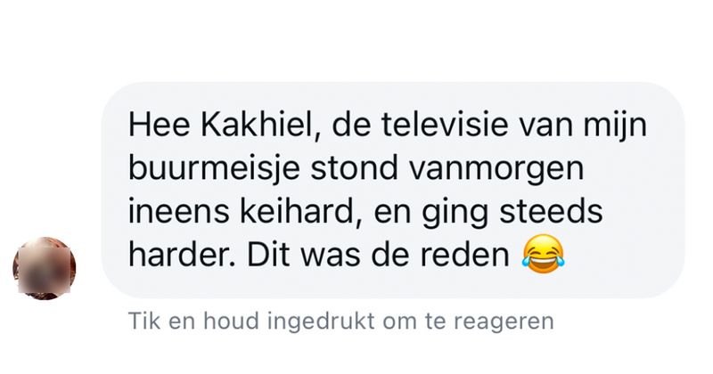 Als de televisie van je buren ineens keihard staat en ze niet reageren op je berichtjes zou dit wel eens de reden kunnen zijn (4 screens)