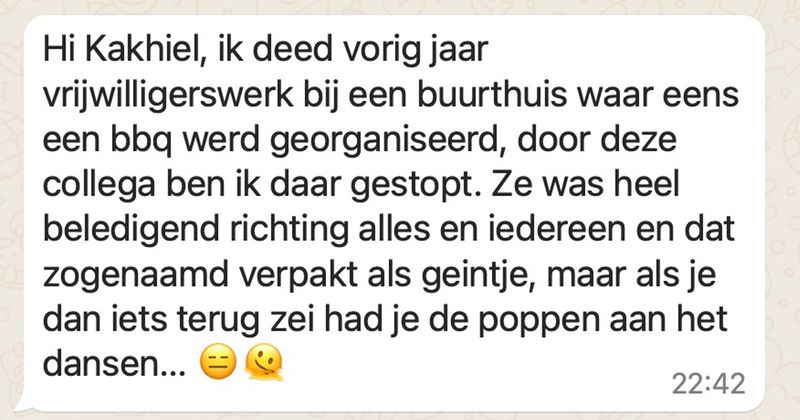 Buurthuis organiseert BBQ voor alle vrijwilligers en deze mevrouw die verantwoordelijk is voor de boodschappen heeft helaas nogal moeite met aardig doen (5 screens)