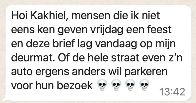 Jason & Patries geven vrijdag een tuinfeest en hebben nu alvast even een klein verzoekje aan alle mensen in de straat