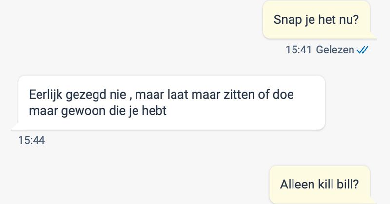 Jongen wil DVD van Kill Bill kopen op Marktplaats maar snapt niet echt hoe verzendkosten werken, en hij heeft trouwens ook geen DVD-speler (9 screens)