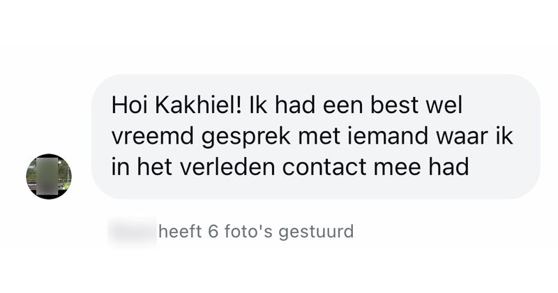 Gast wil graag afspreken met een vrouw die hij nog kent van vroeger maar houdt er nogal een dubbelzinnige manier van communiceren op na (6 screens)