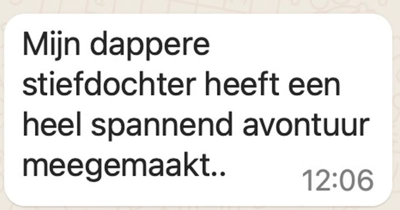 Meisje probeert met gevaar voor eigen leven een muis te vangen in haar woning en bouwt er meteen maar even een leuke vriendschap mee op (5 screens)