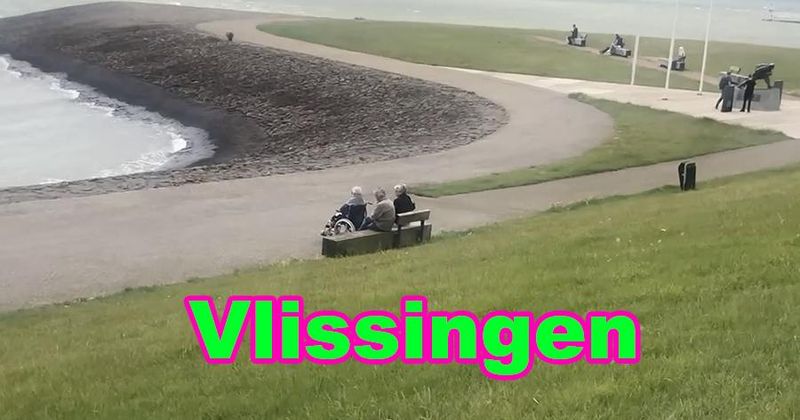 Kakhiel Vlog #46 - Overal wachten in Vlissingen