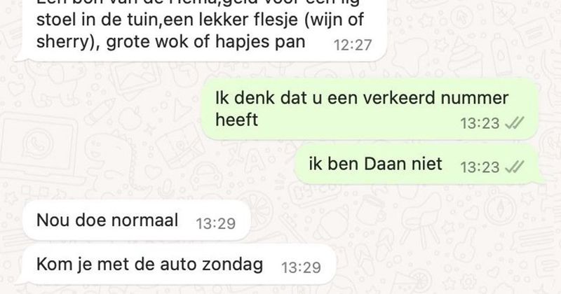 Oma denkt dat ze met haar kleinzoon aan het appen is maar heeft per ongeluk een verkeerd nummer ingetoetst, en dan krijgt ze dit spannende verhaal voor d'r kiezen (9 screens)