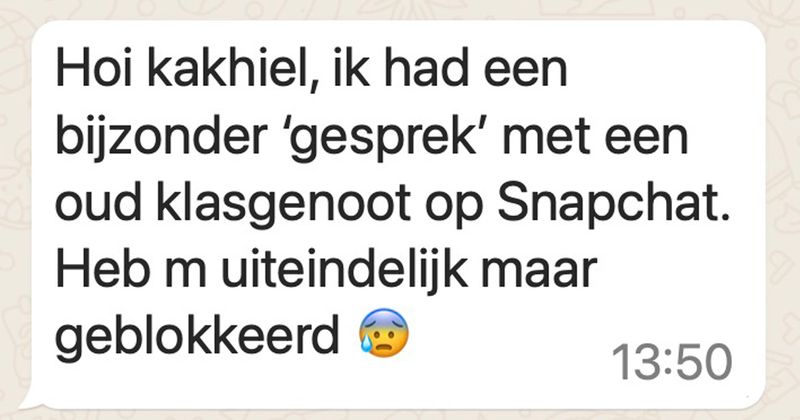 Jongen met vet veel doorzettingsvermogen beweert dat hij geen stalker is maar stuurt vervolgens wel al deze berichten... (5 screens)