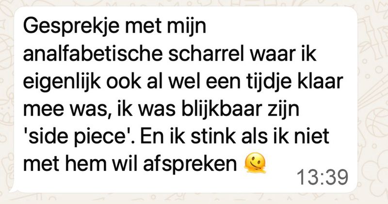Gast kan het niet hebben dat zijn scharrel niet wil afspreken dus begint ie maar gewoon ff lekker te beledigen (5 screens)