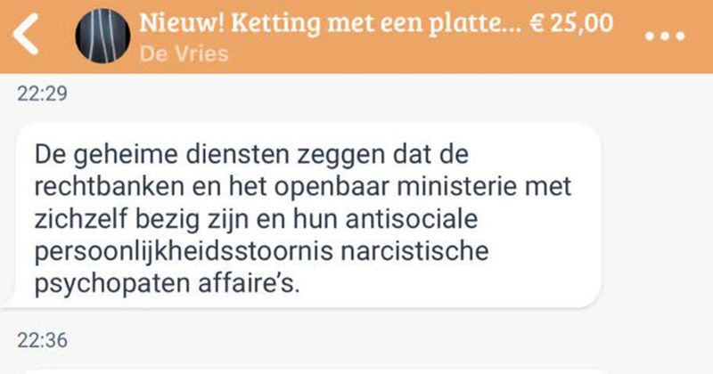 Man wilde alleen maar even een bod doen op een ketting en krijgt vervolgens al deze bizarre berichten over zicht heen (16 screens)