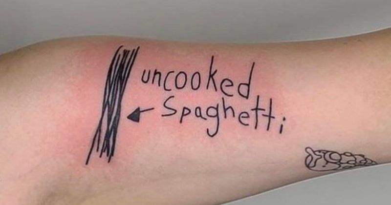 22 tatoeages waarvan je zin krijgt om je ogen uit te spoelen met bleek