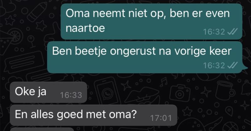 Dit is weer een mooi voorbeeld van hoe je een oplichter lekker lang aan de praat kunt houden (17 screens)