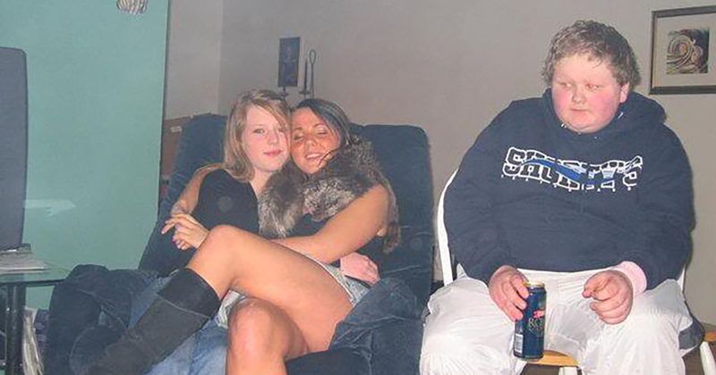 15 intens ongemakkelijke foto's om je weekend mee in te starten