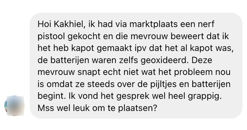Vrouw koopt NERF-pistool op Marktplaats dat bij thuiskomst kapot blijkt te zijn en eist haar geld terug maar de verkoopster doet nogal moeilijk... (20 screens)