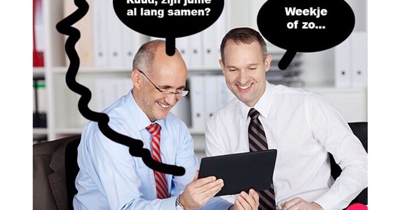 Je nieuwe vriendin laten zien aan collega's