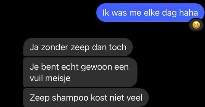 Deze restauranthouder heeft nogal een gestoorde manier van communiceren tegen een serveerster die zich ziek probeert te melden (11 screens)