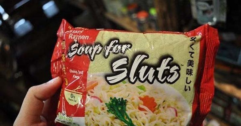 17 productnamen die bedacht zijn door iemand met het IQ van een dennenappel